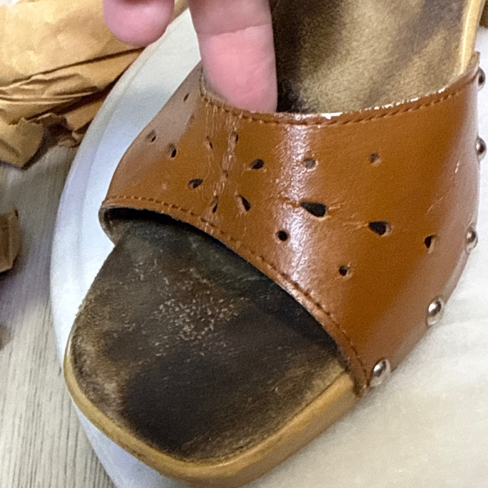 Vtg Candies Brown Leather Studded heels Platform Mules Square Toe 9 shoes y2k - Picture 5 of 15